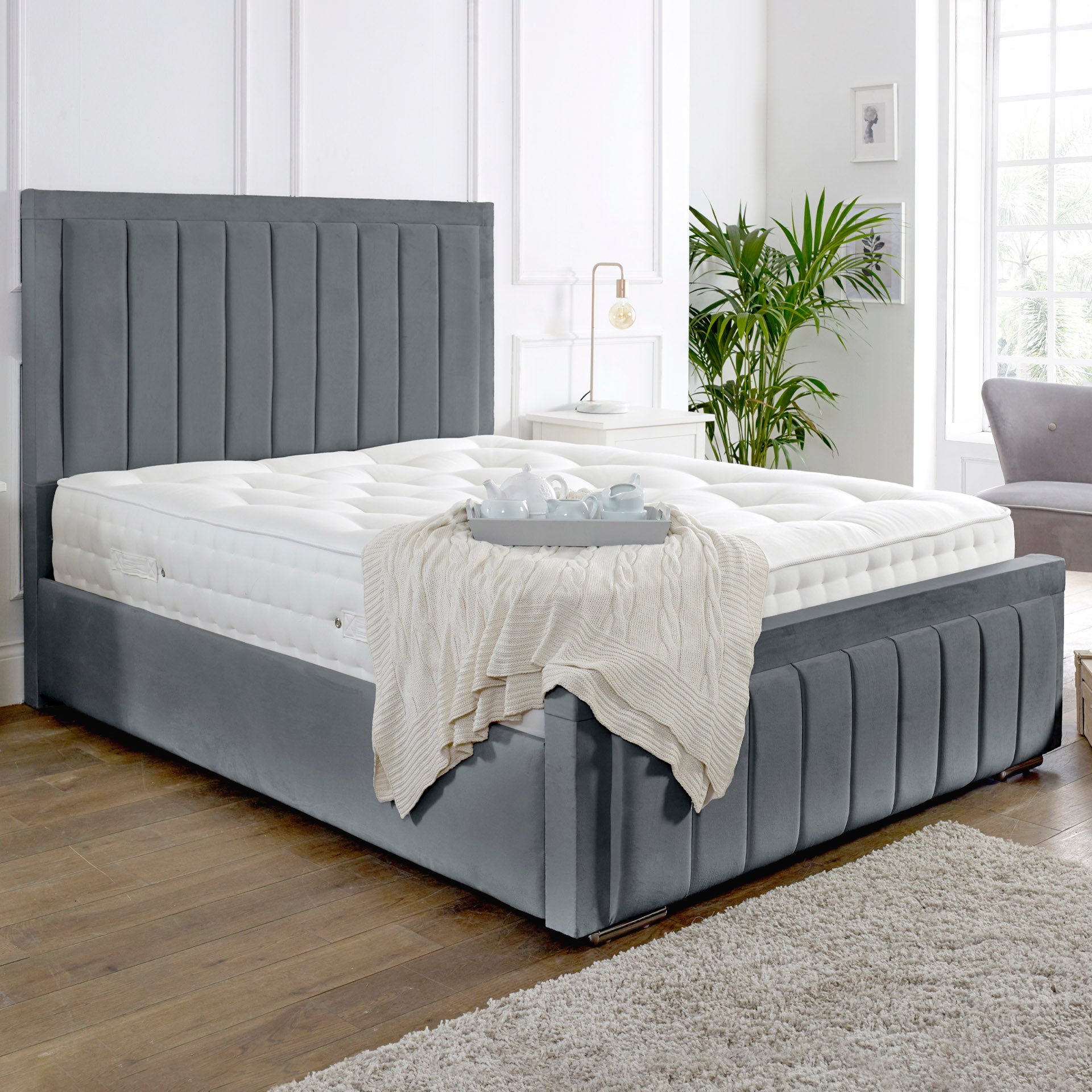 Grusela Ottoman Bed in Ligh grey, Dark Grey or Cream